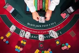 Blackjack — karty i żetony